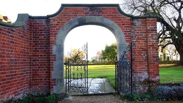 Portails en aluminium : Élégance, durabilité et personnalisation